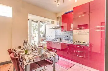 B&B Piramide Terrace Rome 2*,