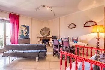 B&B Piramide Terrace Rome 2*,