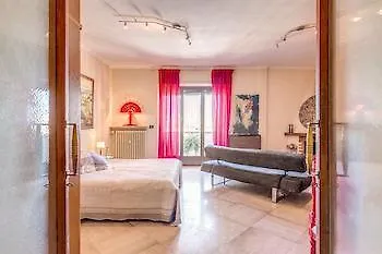 B&B Piramide Terrace Rome 2*,  Italy